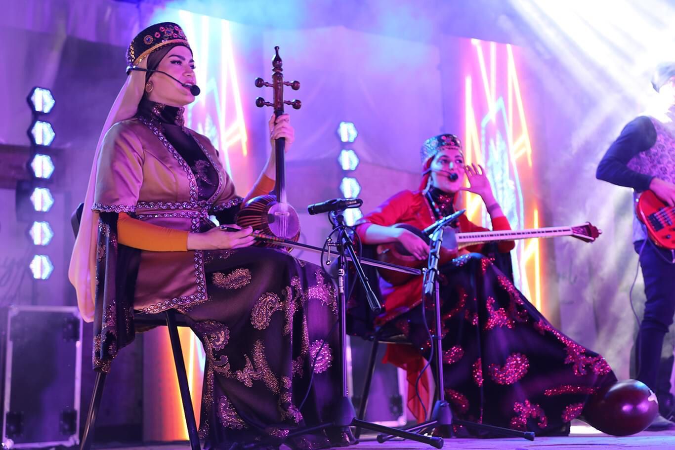Female musicians are pictured performing at Ranya's Cultural Exchange festival, Oct. 13, 2023. (Photo: Kurdistan 24)